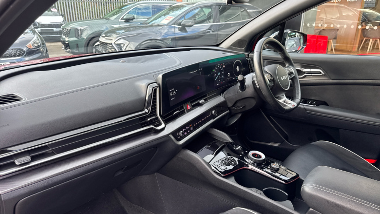 Kia Sportage 1.6T GDi 207 HEV GT-Line S 5dr Auto AWD Hybrid Estate